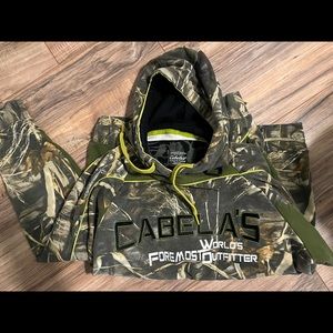 Cabelas camo sweatshirt